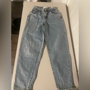 Cotton-on slouch mom jeans